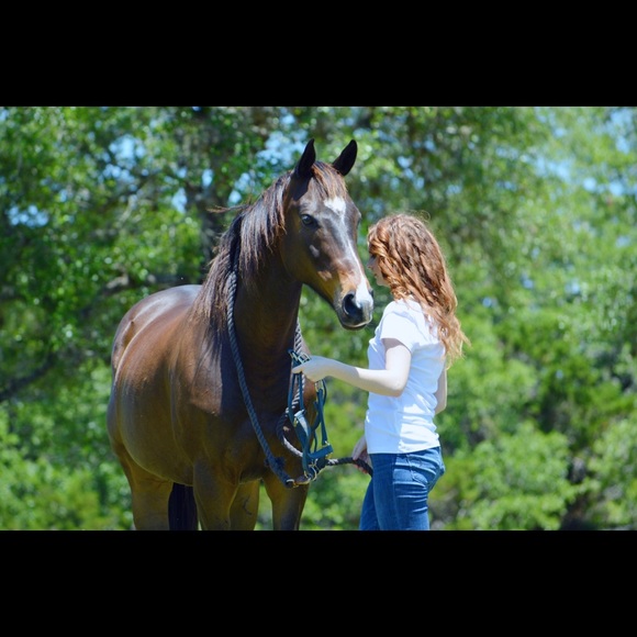 Hi I’m Rae!  Welcome to Rae’s Closet Keepers! - Picture 2 of 3